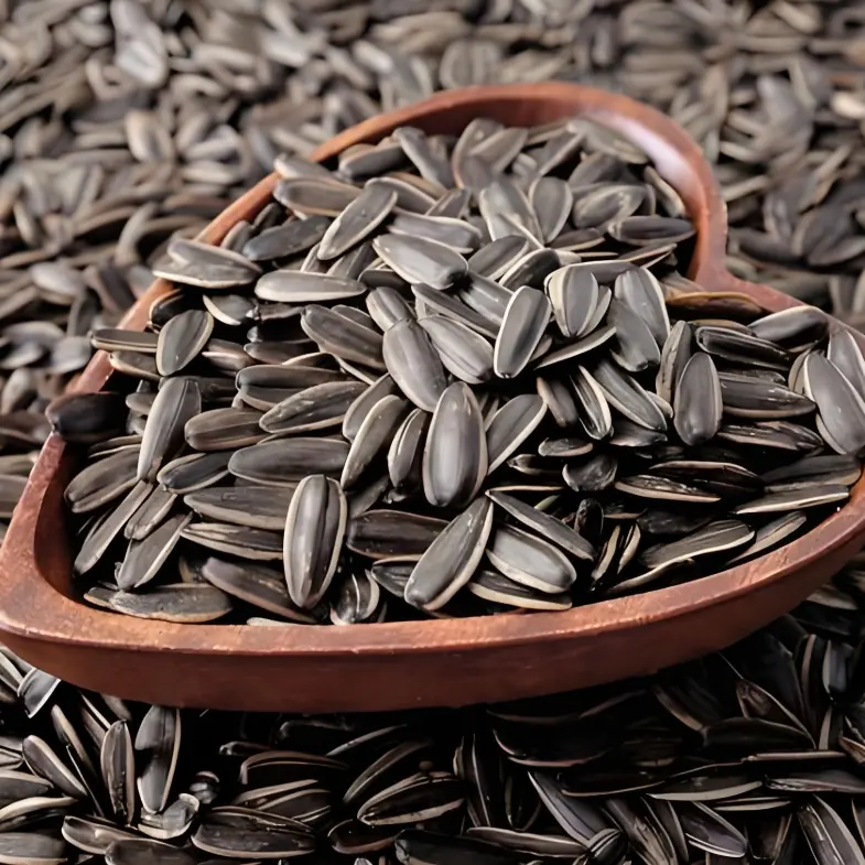 Sunflower Seeds in Shell (3).jpg