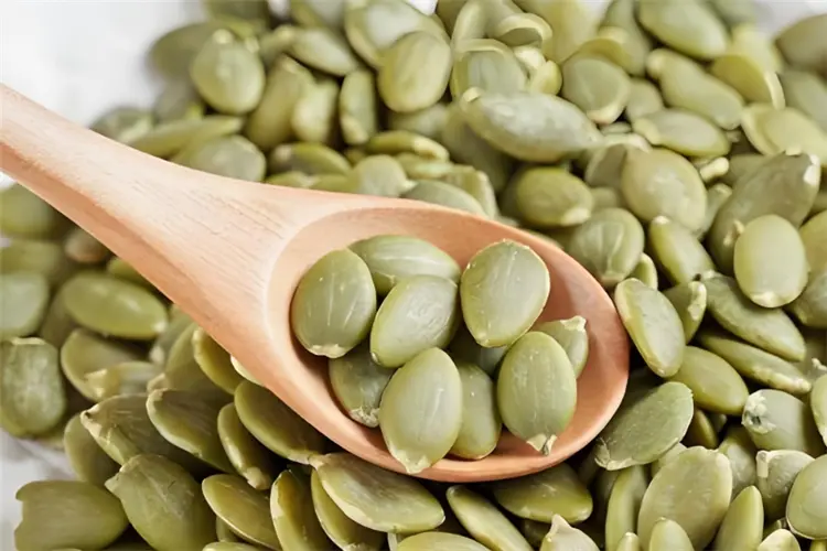 Pumpkin Seed Kernels Shine Skin (4)