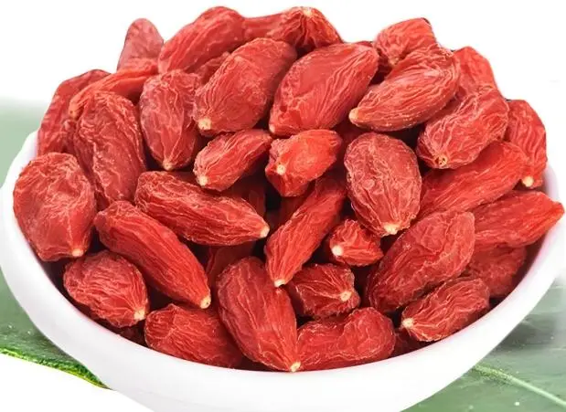 Drink a cup of Goji berries water every day, it is the real health-promoting